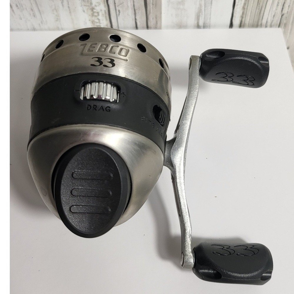 Zebco 33 Spincast Fishing Reel QuickSet Bite Alert Drag System Nice